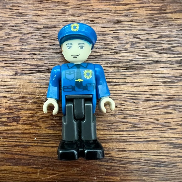 Thomas & Friends Railroad Highway Signs People - Picture 7 of 9